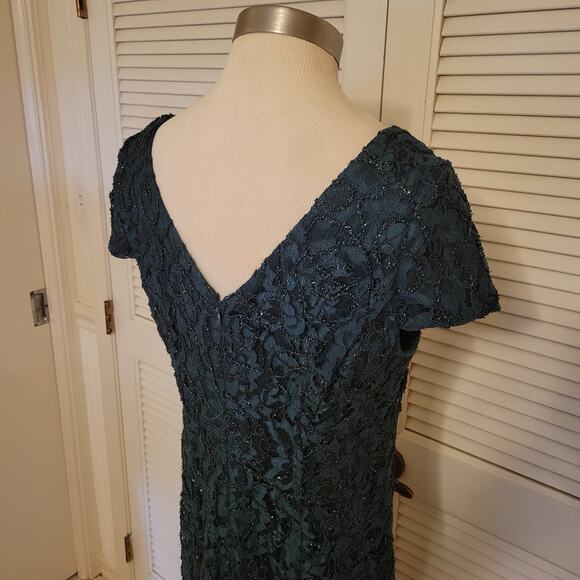 Alex Evenings Green Lace Metallic Floral Gown Size 12 Formal Maxi Dress - Picture 5 of 8